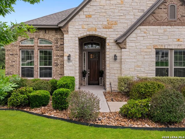 Image 6 of 40 For 18003 Resort View