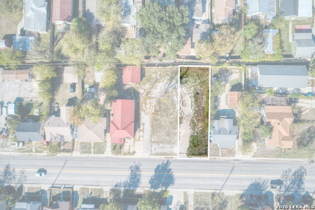 Image 5 of 5 For 1015 Fresno  