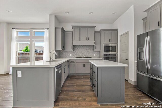 Image 4 of 21 For 2195 August Ave