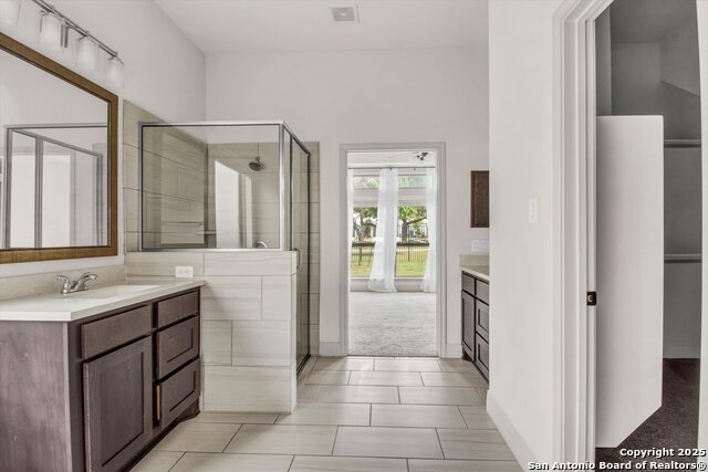 Image 9 of 21 For 2195 August Ave