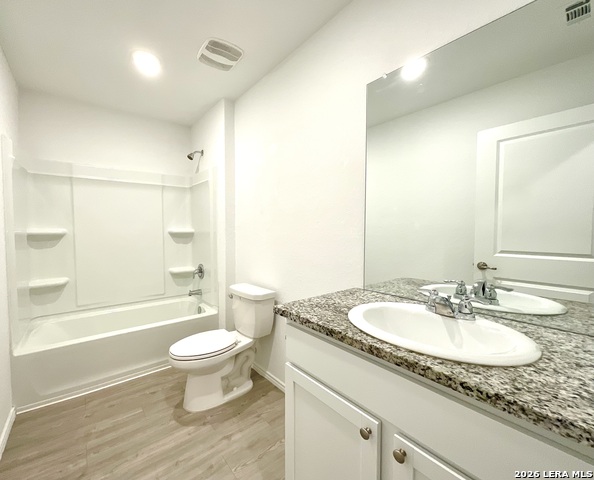 Image 12 of 29 For 907 Cook Bend