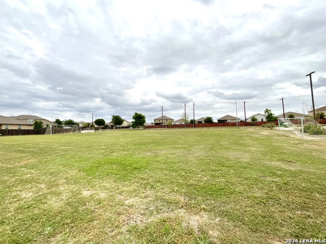 Image 25 of 29 For 907 Cook Bend