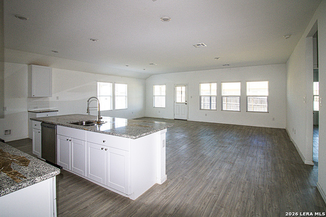 Image 3 of 18 For 2700 San Martin Ln