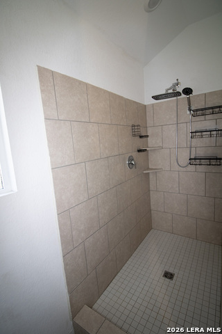 Image 8 of 18 For 2700 San Martin Ln