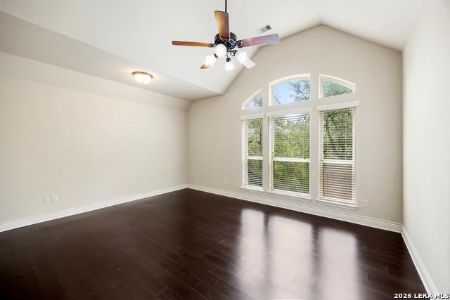 Image 20 of 46 For 518 Lucrezia