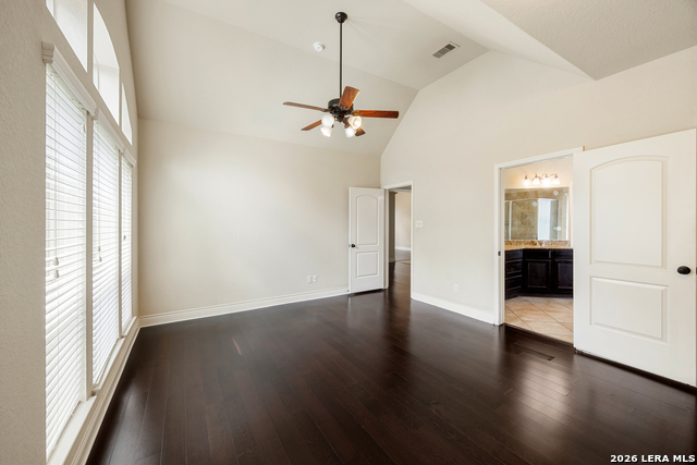 Image 21 of 46 For 518 Lucrezia