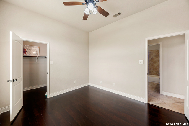 Image 26 of 46 For 518 Lucrezia