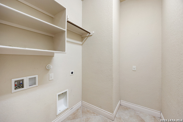 Image 31 of 46 For 518 Lucrezia