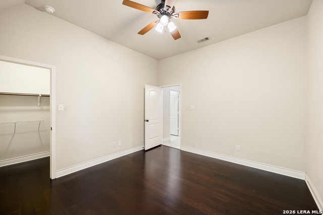 Image 32 of 46 For 518 Lucrezia