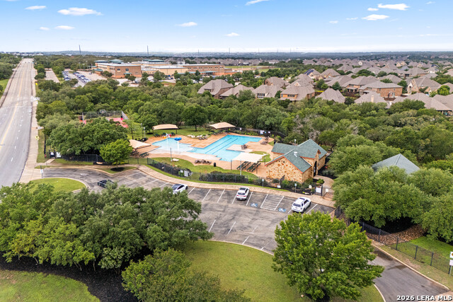 Image 39 of 46 For 518 Lucrezia