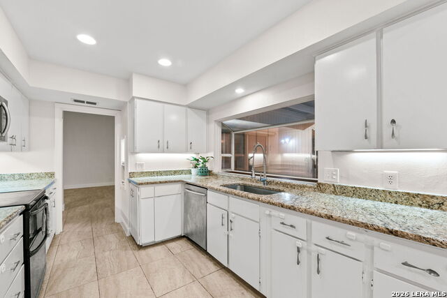 Image 10 of 28 For 12105 Mission Trace