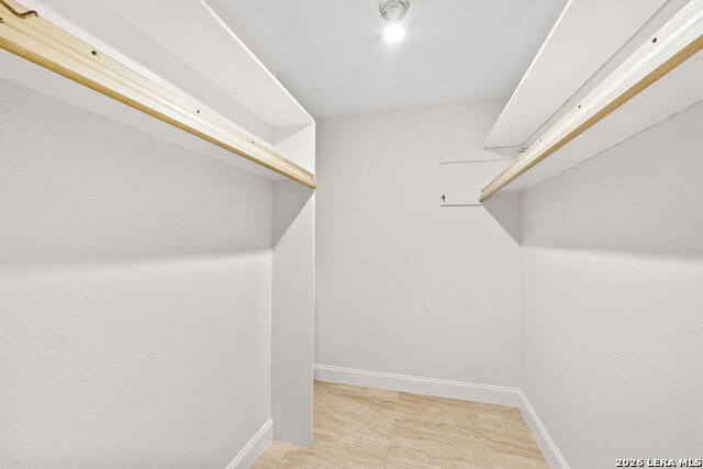 Image 24 of 28 For 12105 Mission Trace