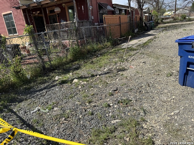 Image 4 of 9 For 309 Montana  