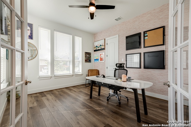 Image 9 of 31 For 8511 Nichols Sky