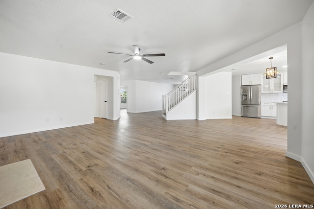 Image 16 of 38 For 2704 Ashley Mdw