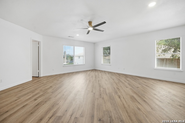 Image 25 of 38 For 2704 Ashley Mdw