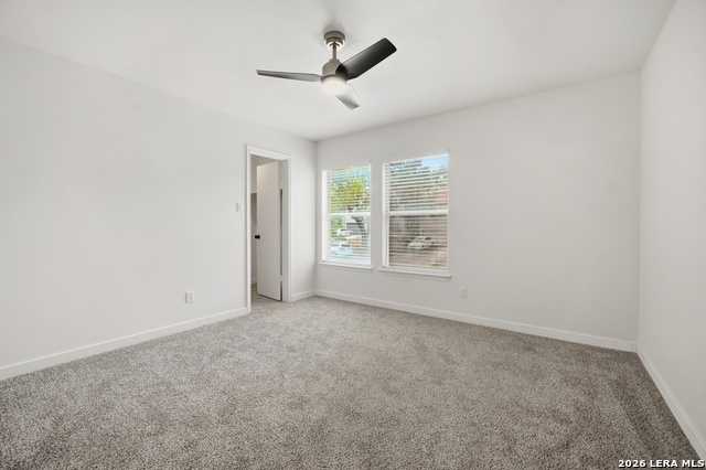 Image 33 of 38 For 2704 Ashley Mdw