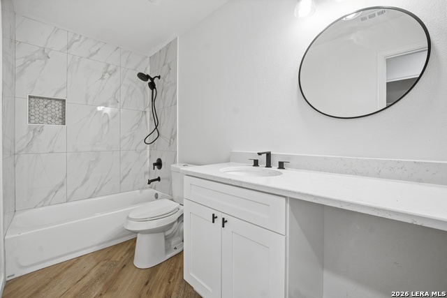 Image 35 of 38 For 2704 Ashley Mdw