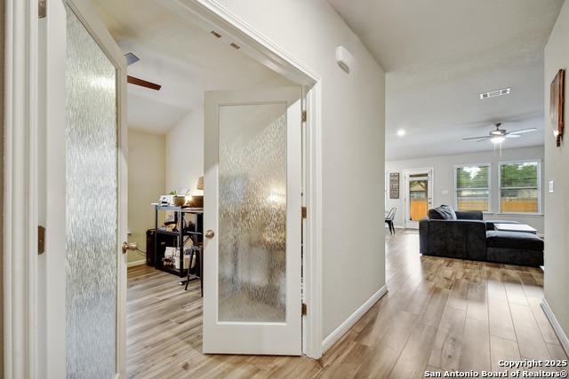 Image 13 of 31 For 3053 Casillero