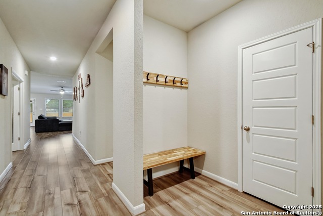 Image 15 of 31 For 3053 Casillero