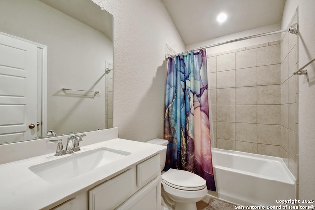 Image 18 of 31 For 3053 Casillero