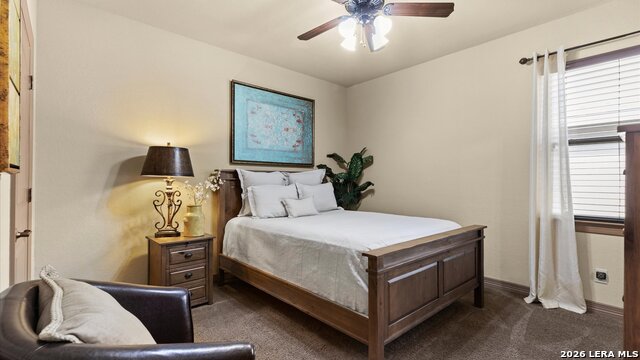 Listing photo id 32 for 18514 Golden Maize