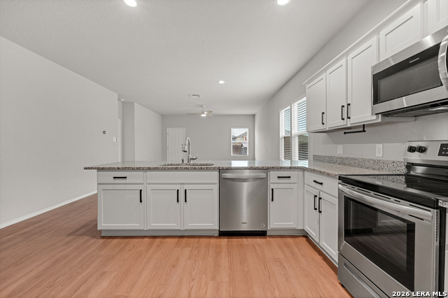 Image 2 of 18 For 14606 Hackamore Way