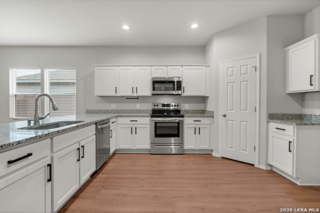 Image 3 of 18 For 14606 Hackamore Way