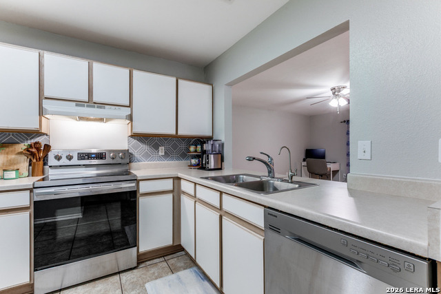 Image 10 of 23 For 13658 Escort Dr