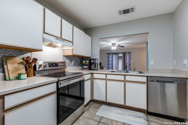 Image 12 of 23 For 13658 Escort Dr