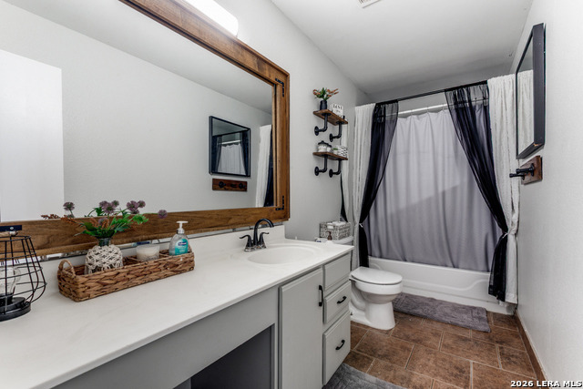 Image 15 of 23 For 13658 Escort Dr