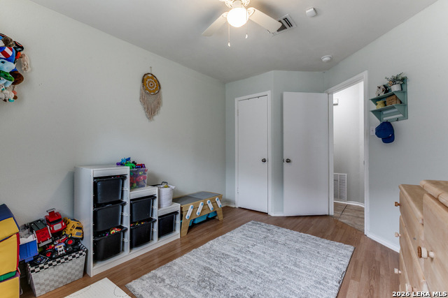 Image 17 of 23 For 13658 Escort Dr