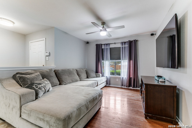 Image 7 of 23 For 13658 Escort Dr