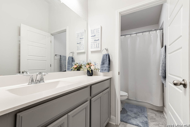 Image 25 of 32 For 2211 Castello Way