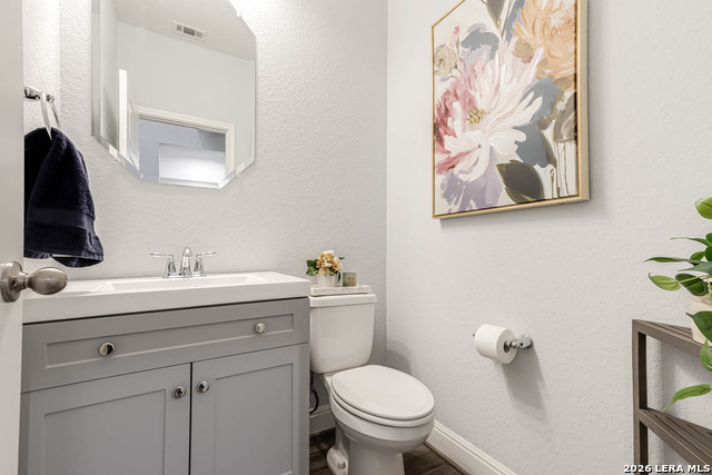 Image 27 of 32 For 2211 Castello Way