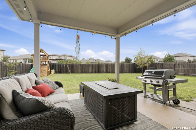 Image 29 of 32 For 2211 Castello Way