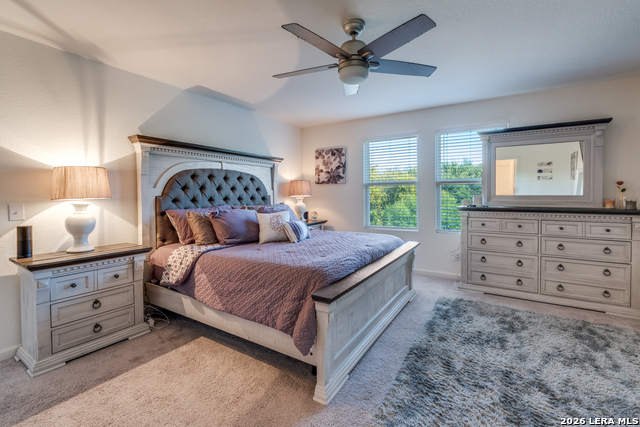 Listing photo id 11 for 5628 Pearl Meadow