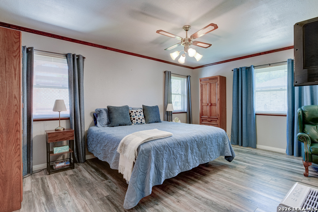 Image 12 of 35 For 1327 Sea Breeze