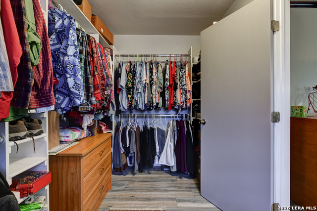 Image 17 of 35 For 1327 Sea Breeze