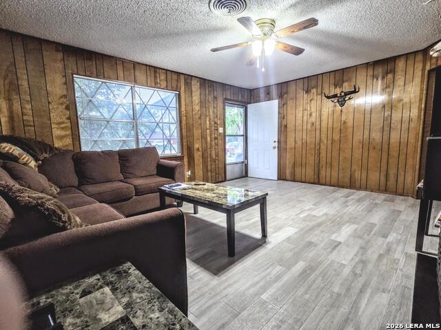 Image 11 of 40 For 15000 Lytle Somerset Rd