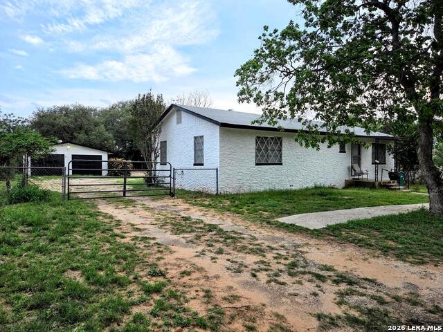Image 2 of 40 For 15000 Lytle Somerset Rd