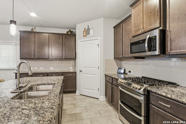 Image 19 of 45 For 13521 Meredith