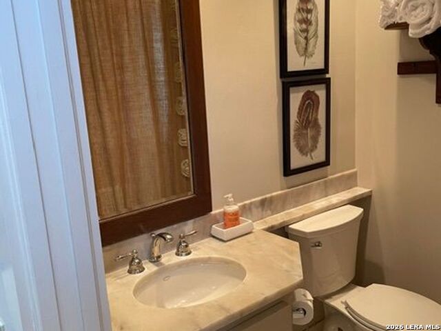 Image 17 of 21 For 134 Summit Avenue W A