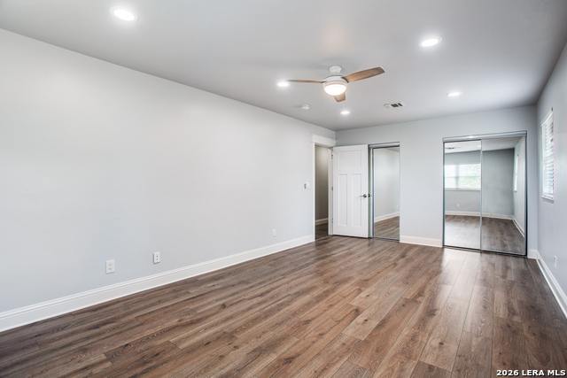 Image 26 of 42 For 9730 Windwood Dr