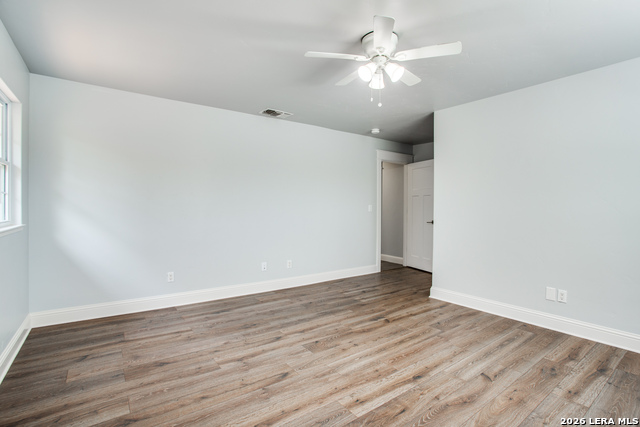 Image 29 of 42 For 9730 Windwood Dr