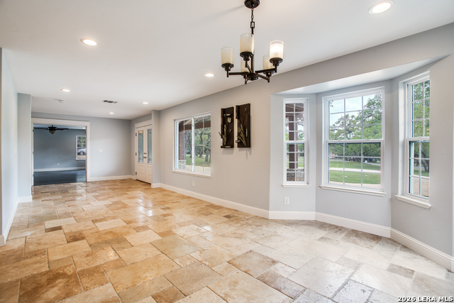 Image 7 of 42 For 9730 Windwood Dr