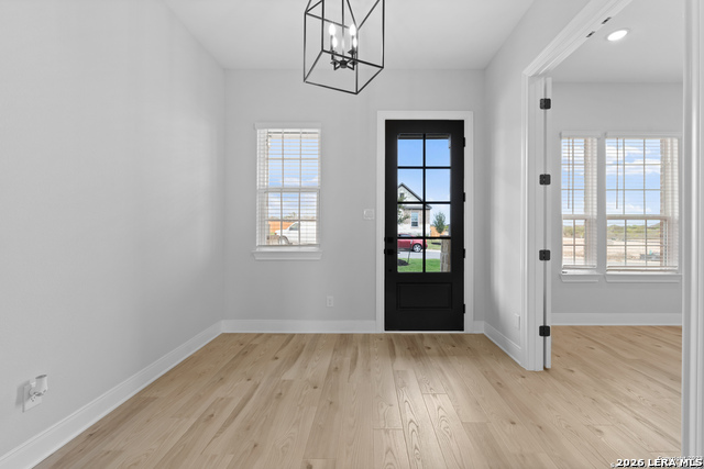 Image 3 of 19 For 174 Azalea Aly