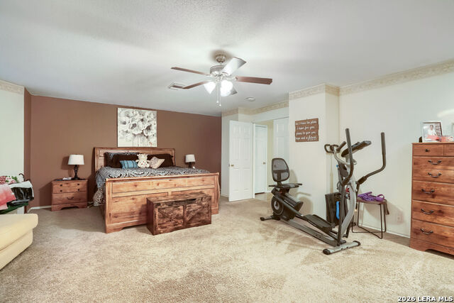 Listing photo id 15 for 6914 Barkley Trl