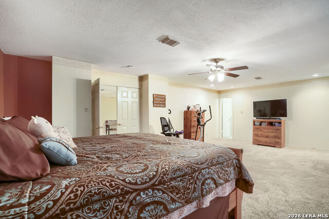 Listing photo id 16 for 6914 Barkley Trl