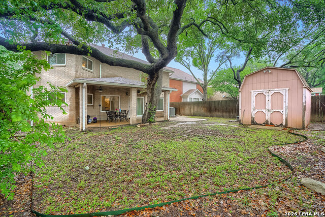 Listing photo id 26 for 6914 Barkley Trl